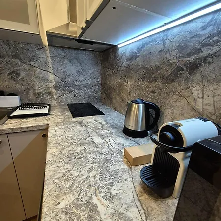 V Srdci Ruzinova 아파트