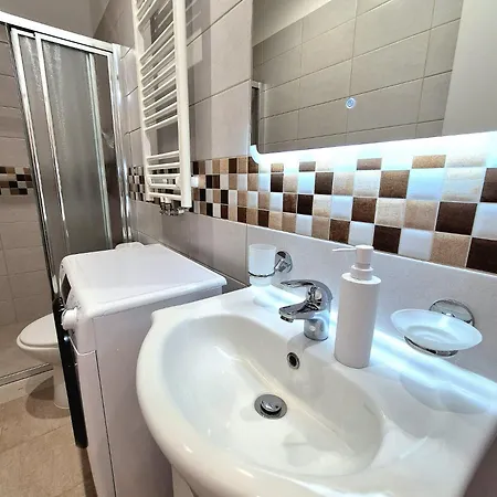 V Srdci Ruzinova 브라티슬라바